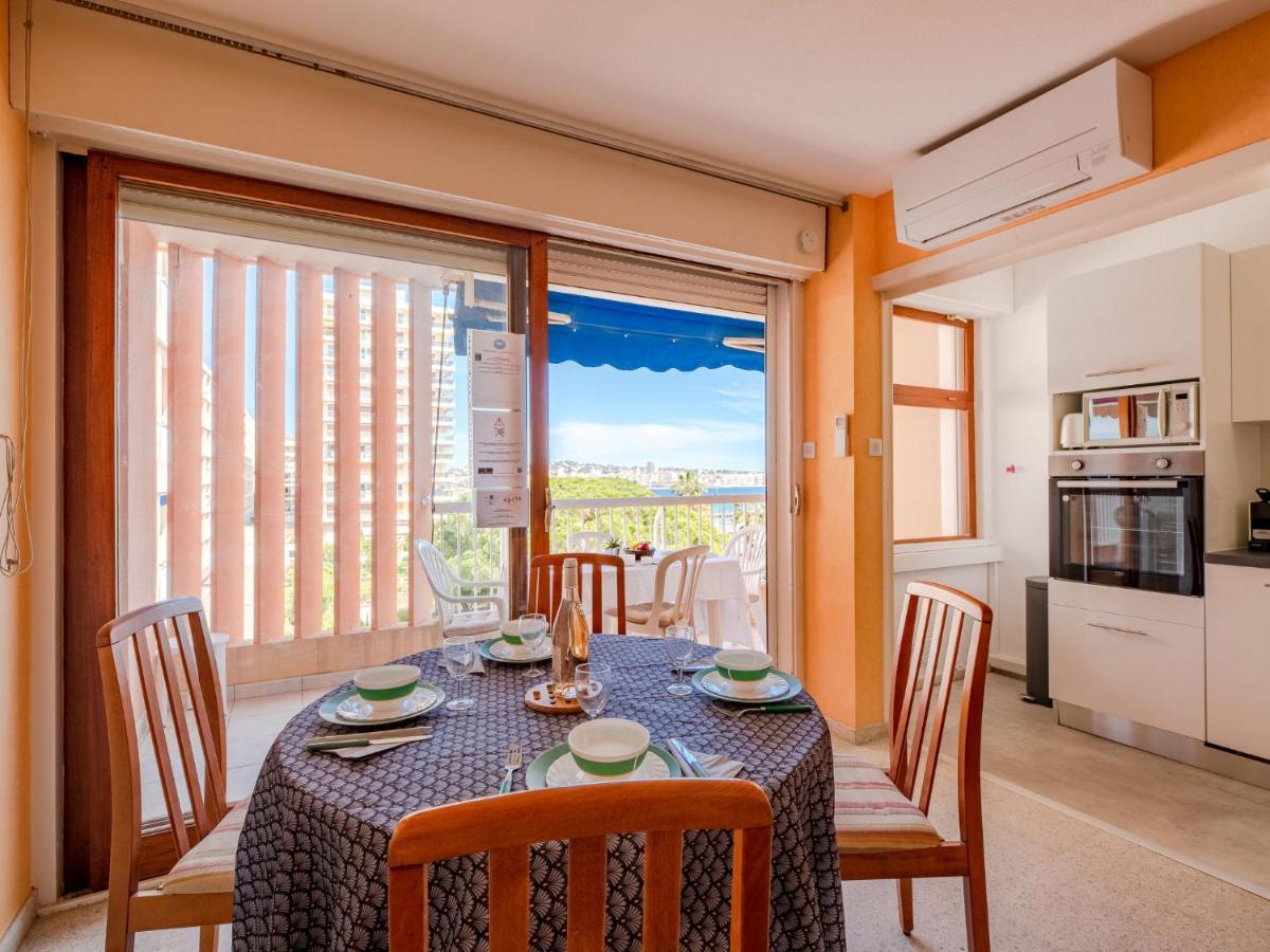 Apartment Le Mediterranee-1 By Interhome Frejus Exterior photo